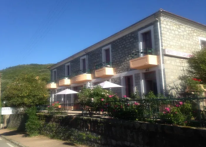 Les Calanques Hotel *